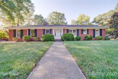 198 Eastover Drive