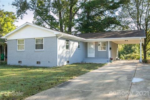 2109 Longleaf Drive