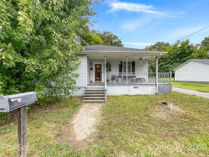 2426 Milton Avenue sold home in Textiles Inc Myrtle Mill, Gastonia, NC