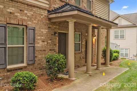 16715 Dolcetto Way