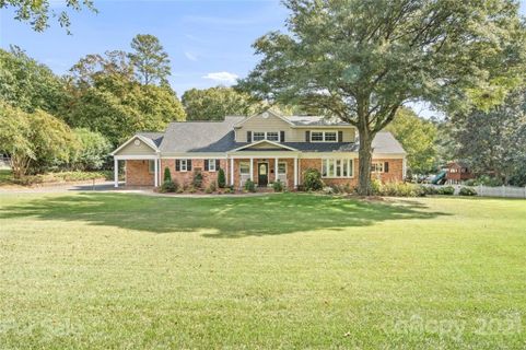 508 Clinton Drive