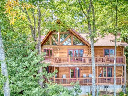 382 Walela Trail