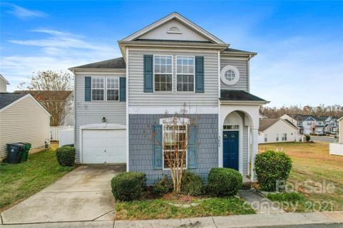 8606 Sawleaf Court
