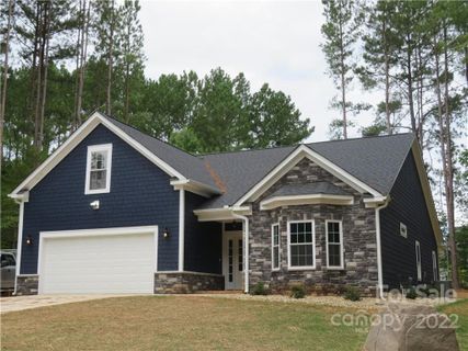 640 Sunset Pointe Drive