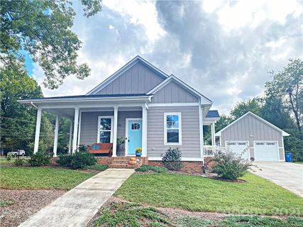 1001 33rd Avenue Loop sold home in Northstone, Hickory, NC