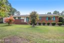 400 White Oak Lane sold home in Matthews, SC