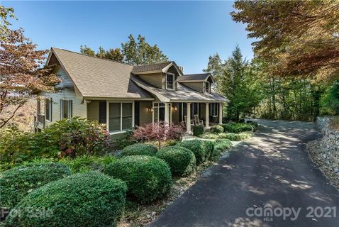 63 Loganberry Lane sold home in Rocky Mountain Acres, Lake Toxaway, NC