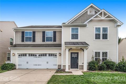 3274 Streamside Drive