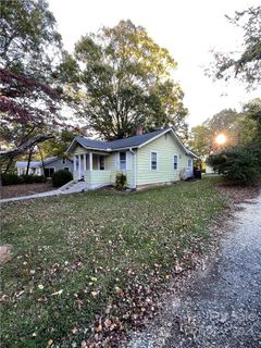 Previously sold for $179,000