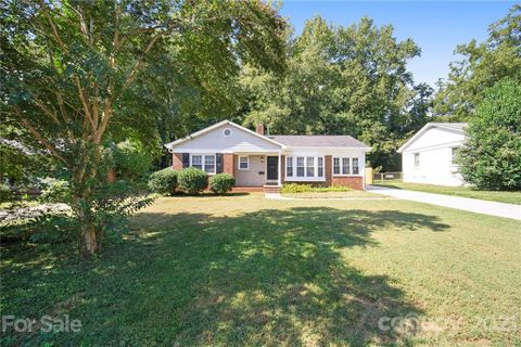 1045 Dresden Drive