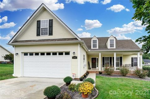 202 Lippard Springs Circle