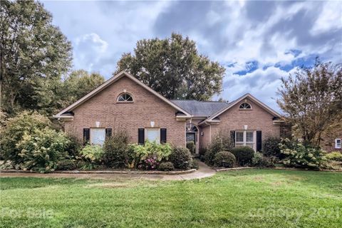 5008 Olde Stone Lane