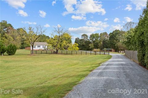 3024 Stevens Schultz Lane