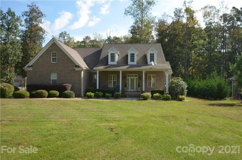 180 Worthington Drive