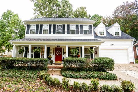 1667 Heather Glen Road