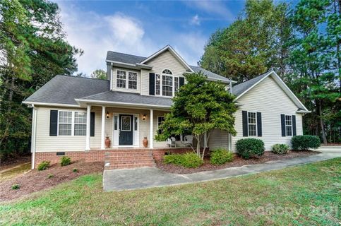 6724 Little Branch Drive