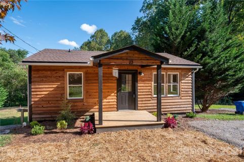 13 Oakmont Terrace