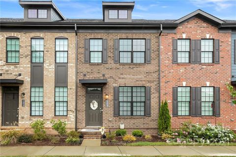 108 Linestowe Drive