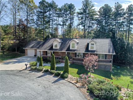 240 W Sunset Ridge Drive 50 sold home in Sunset Ridge, Etowah, NC
