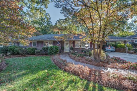 636 Bridle Path Trail