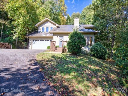 25 Lovebird Lane sold home in Ashebrook Estates, Candler, NC