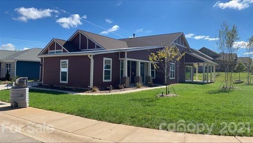 579 Bowline Drive 810