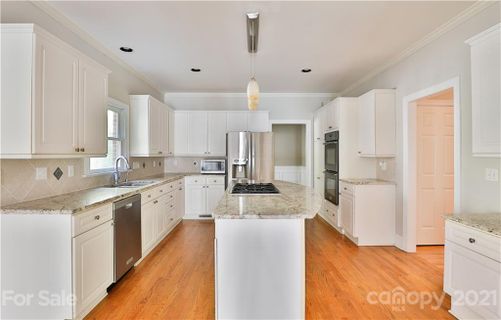 7415 Leharne Drive sold home in Crown Colony Estates, Charlotte, NC