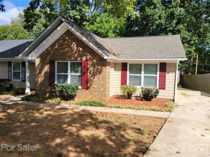 6100 Tartan Green Court