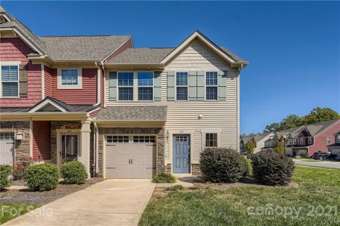 686 Studio Lane