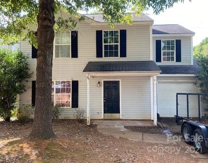 1242 Winding Path Road