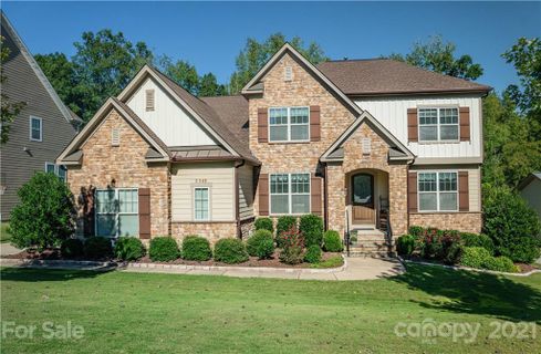 2311 Madeira Circle