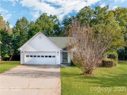 813 Prestwick Drive