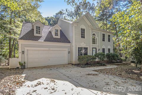8805 Deerland Court