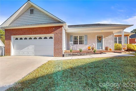 571 Marigold Drive sold home in Pickwick, Kannapolis, NC