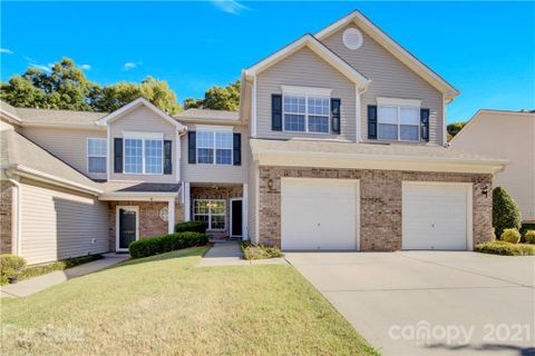 12341 Stratfield Place Circle