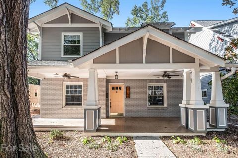 2608 Laburnum Avenue