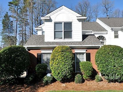 4804 Whistling Oak Court