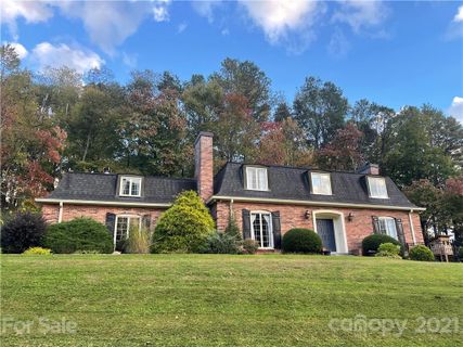 34 Forest Park Drive sold home in Forest Park, Waynesville, NC