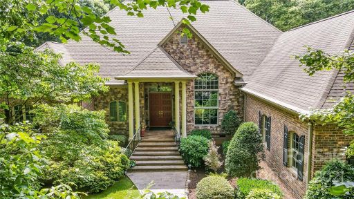 3400 Oxbow Court