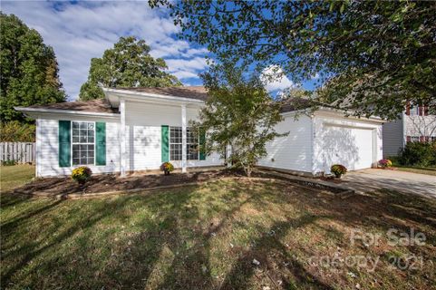 11103 Amberglades Lane