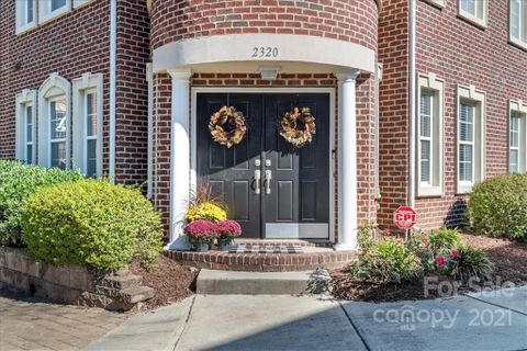2320 Camalier Lane