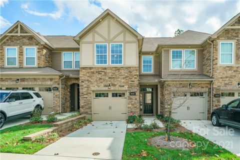 9623 Glenburn Lane