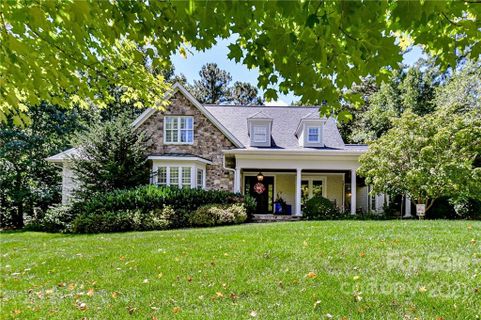 1016 Patrick Johnston Lane sold home in Cabin Woods, Davidson, NC
