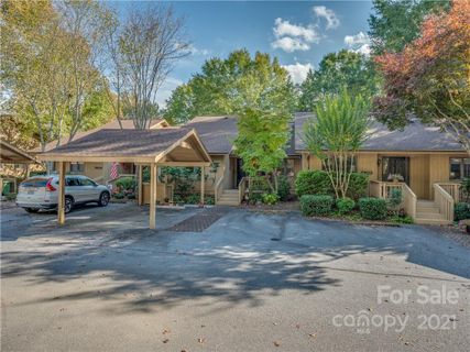 504 Spanish Oak Lane