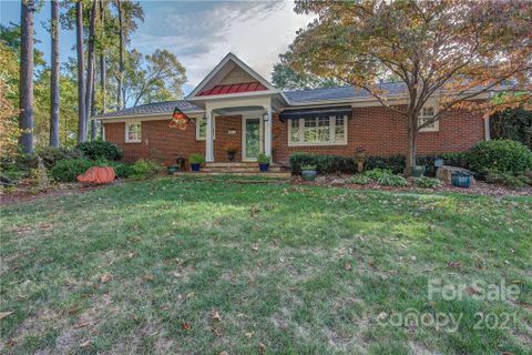 2032 Pamela Street