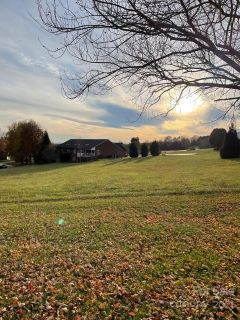 3996 Palmer Circle 8B