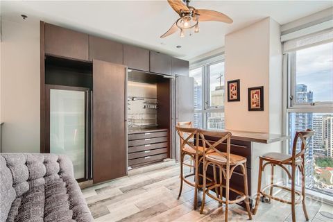 333 W Trade Street 2008