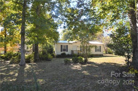 4033 Old Catawba Road sold home in Farmwood, Claremont, NC