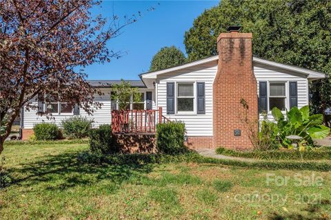 2828 Westfield Avenue sold home in Springdale, Concord, NC