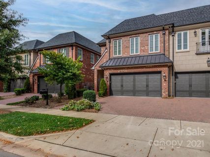 115 Huntley Place